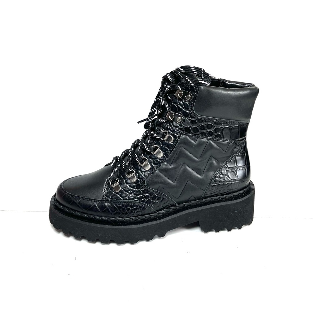 Vince Camuto Medjey Womens Combat Boots Black Lace Up Croc Prints Quilted 9M